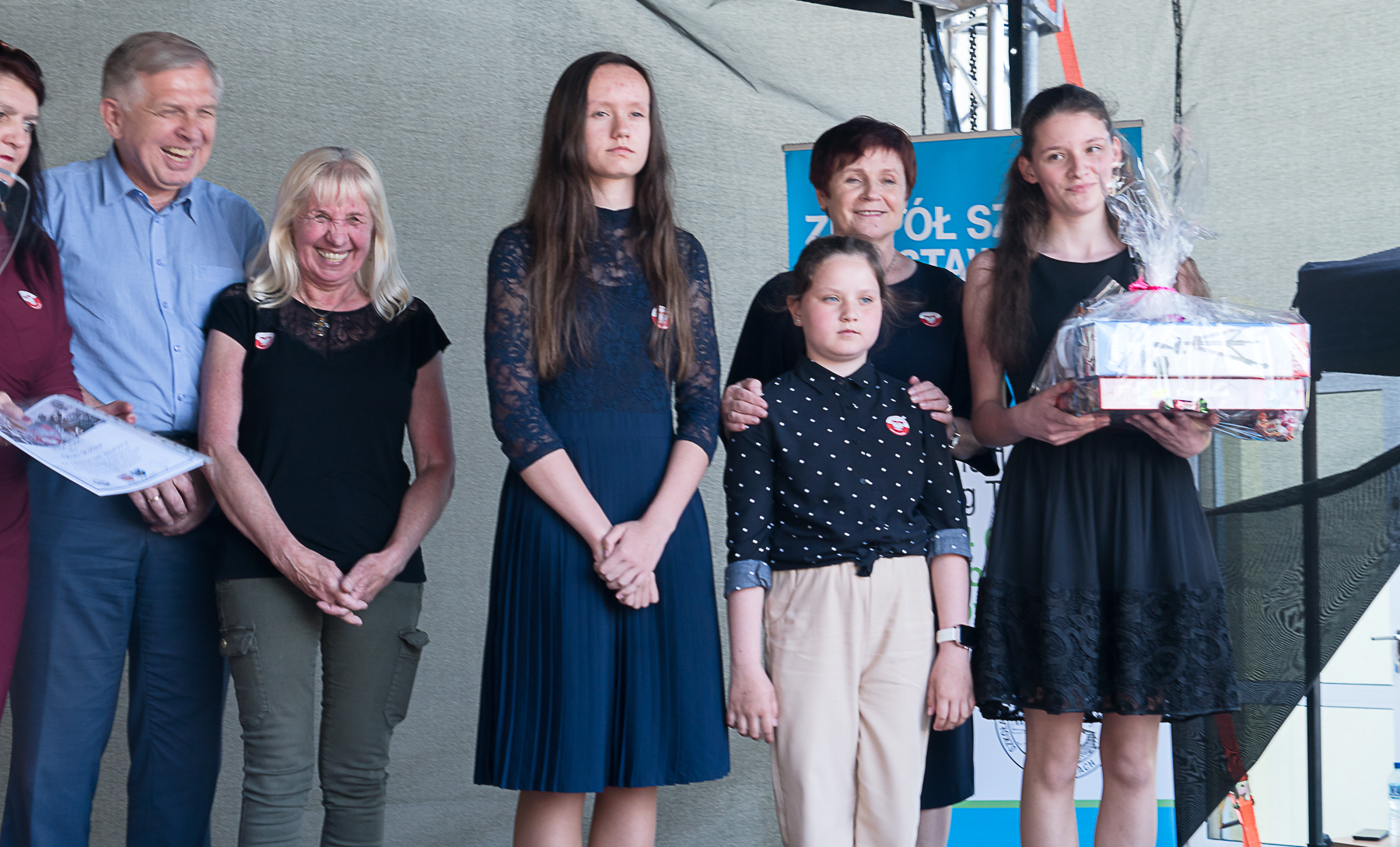 konkurs 1.jpg (957 KB)