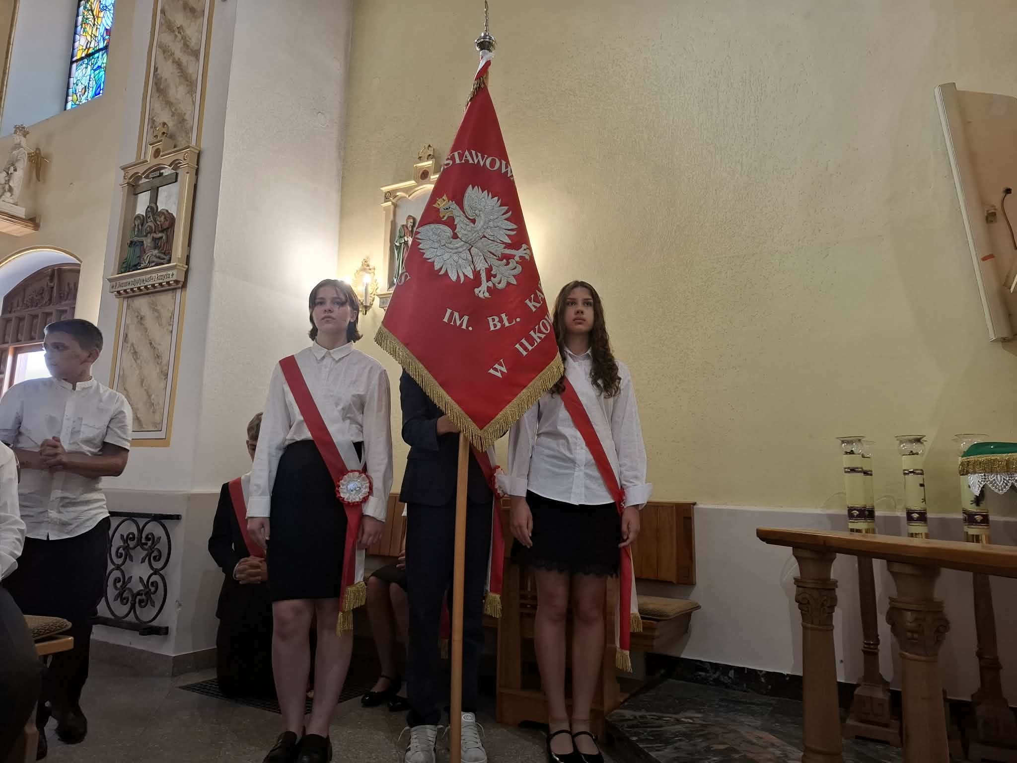 kosciół 2.jpg (258 KB)