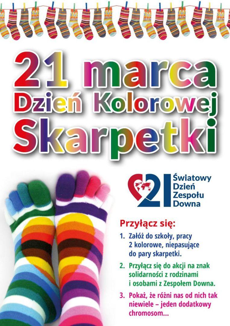 INNI A TACY SAMI – DZIEŃ KOLOROWYCH SKARPETEK