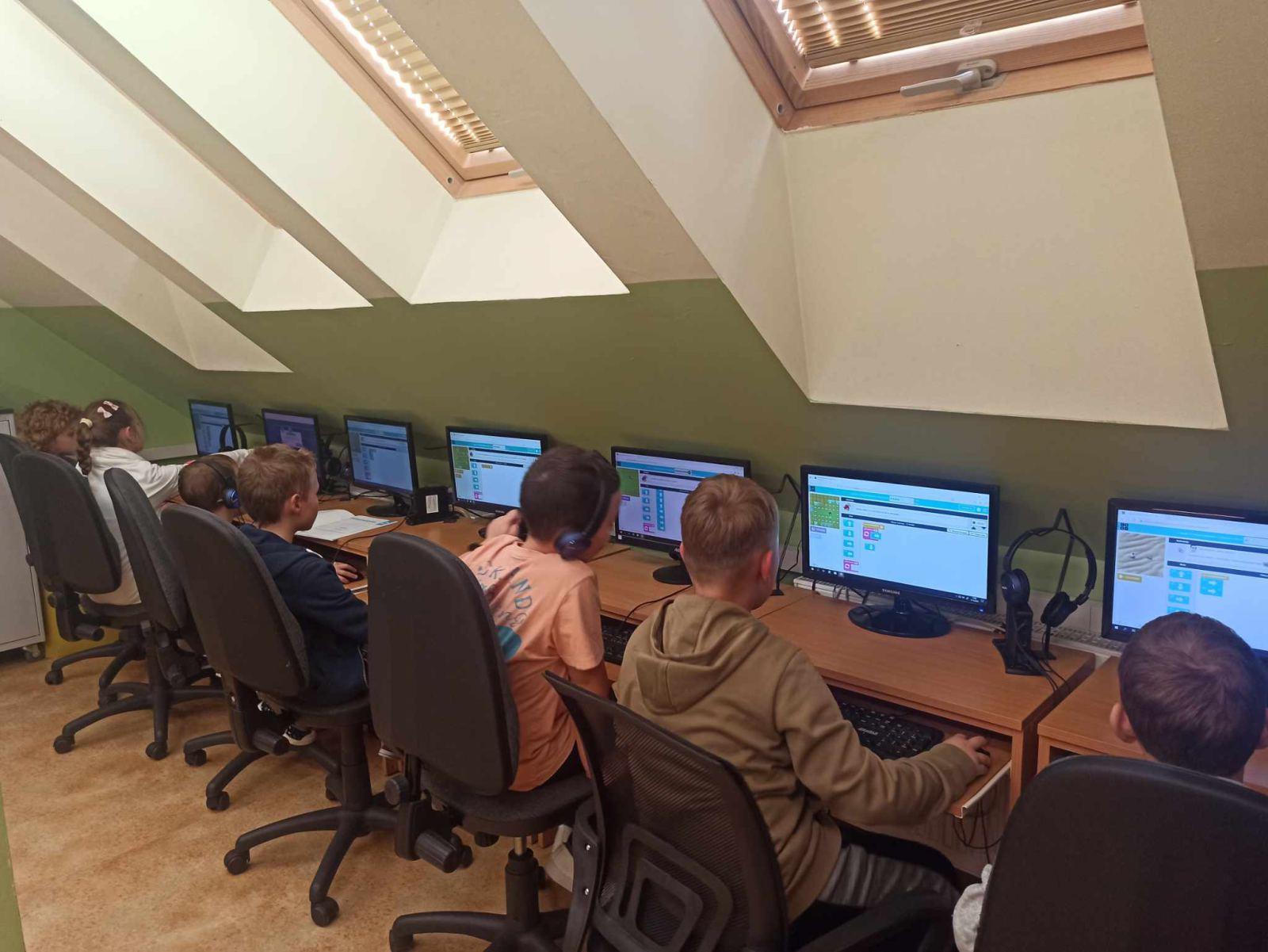 CODE WEEK 2023 – BAJKOWE KODOWANIE