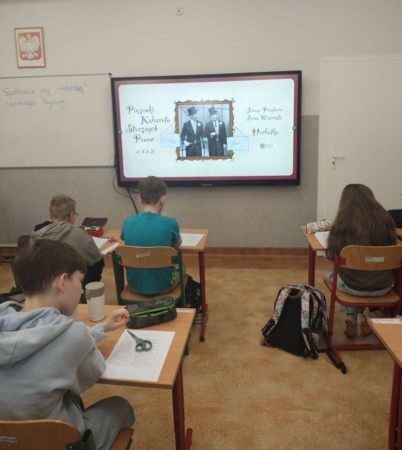 HERBATKA Z JEREMIM PRZYBORĄ