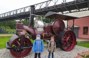 WYCIECZKA DO MUZEUM DROGOWNICTWA W SZCZUCINIE