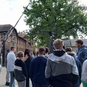 Wyjazd uczniów klas VIII do  KL Auschwitz-Birkenau