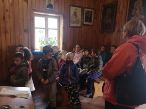WYCIECZKA UCZNIÓW KLASY I DO BRZEŹNICY I WAŁ RUDY