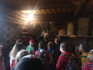 WYCIECZKA KLASY 1 DO „SĄDECKIEGO BARTNIKA”