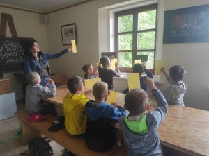 WYCIECZKA KLASY 1 DO „SĄDECKIEGO BARTNIKA”