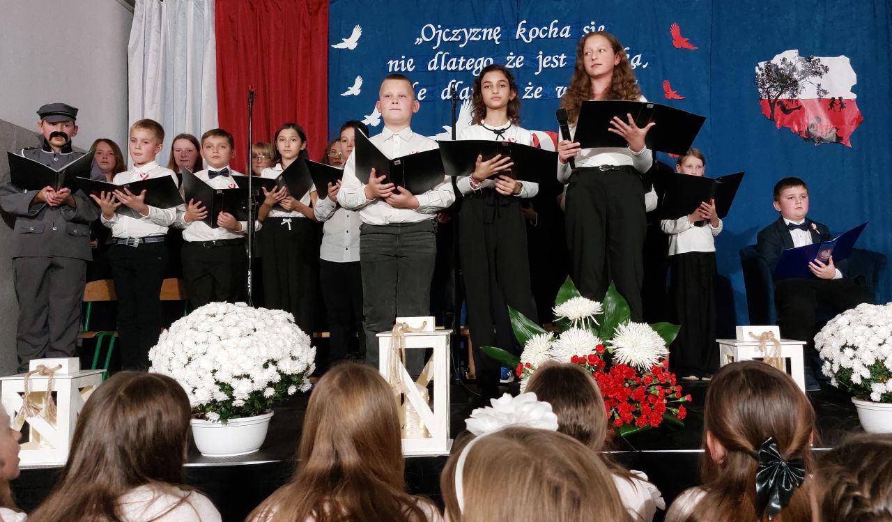WIECZORNICA PATRIOTYCZNA