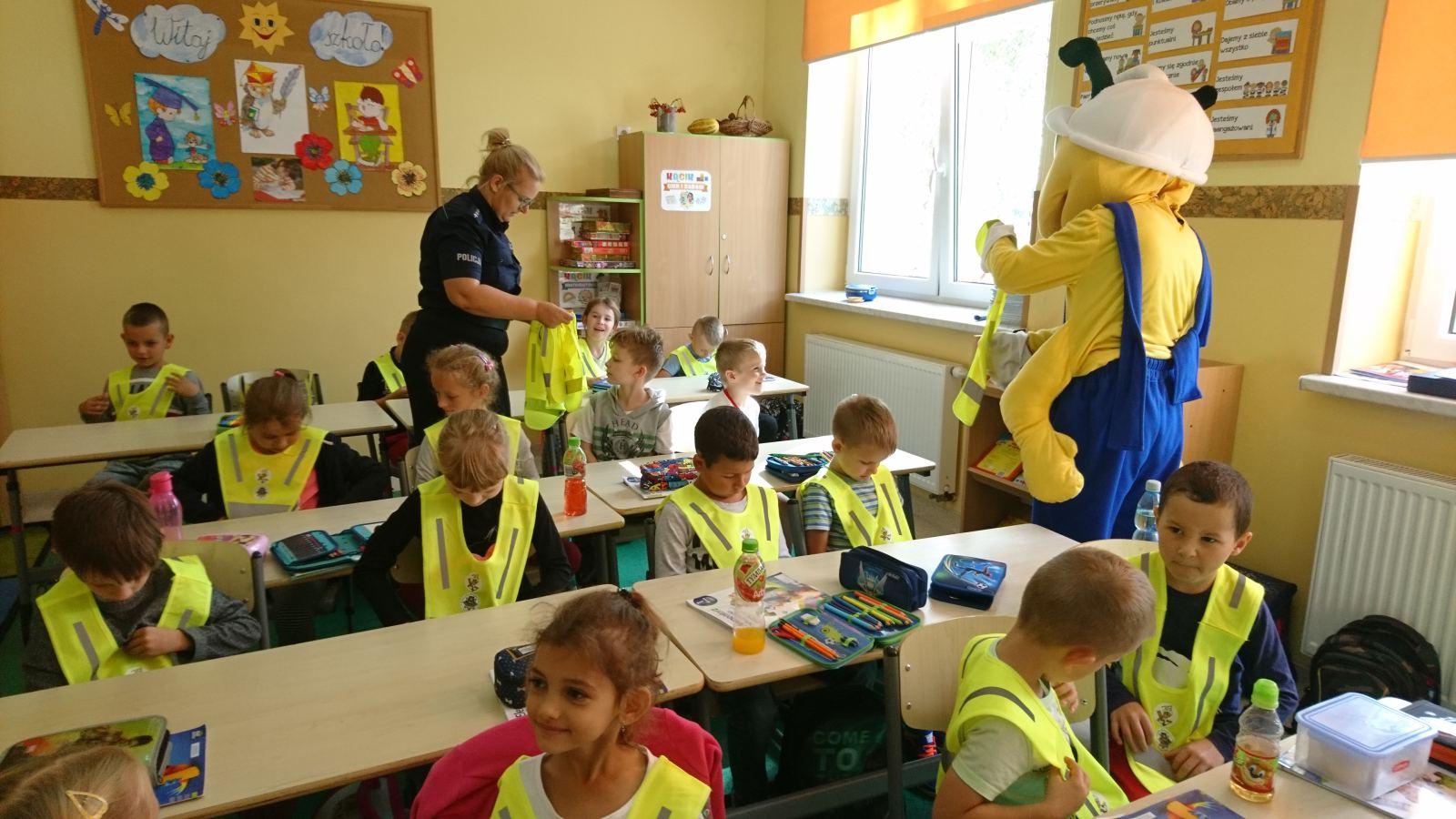 Bezpieczna droga do szkoły z Mrówką